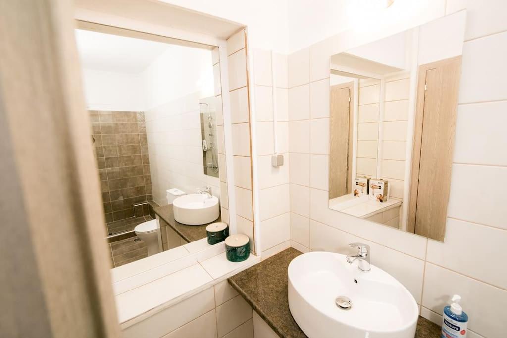 *Magnifique* New House - Full Comfort! Volos Luaran gambar