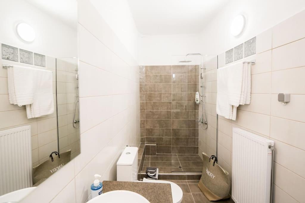 *Magnifique* New House - Full Comfort! Volos Luaran gambar